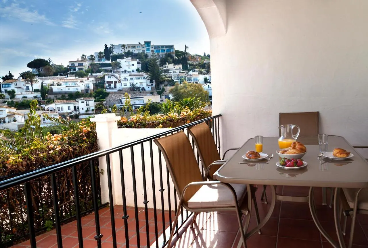 Agradable Adosado Con Piscina La Hidalga Villa Benalmádena