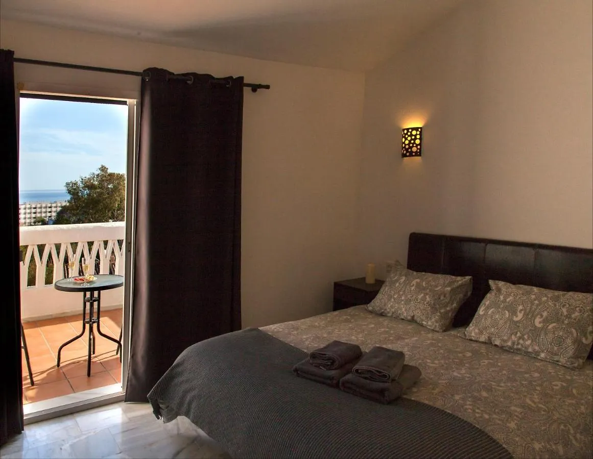 Agradable Adosado Con Piscina La Hidalga Villa Benalmádena Vakantiehuis