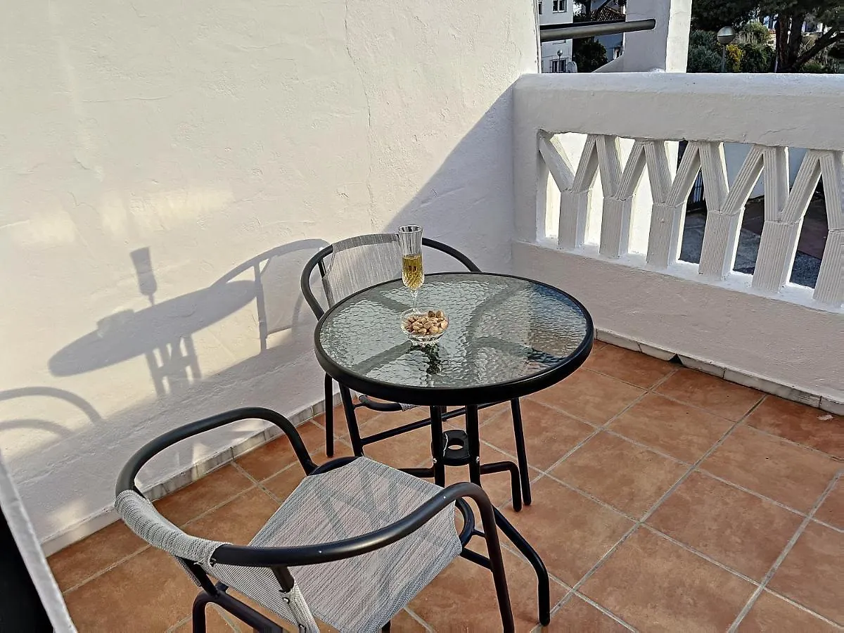 Сasa de vacaciones Villa Agradable adosado con piscina la Hidalga Benalmádena