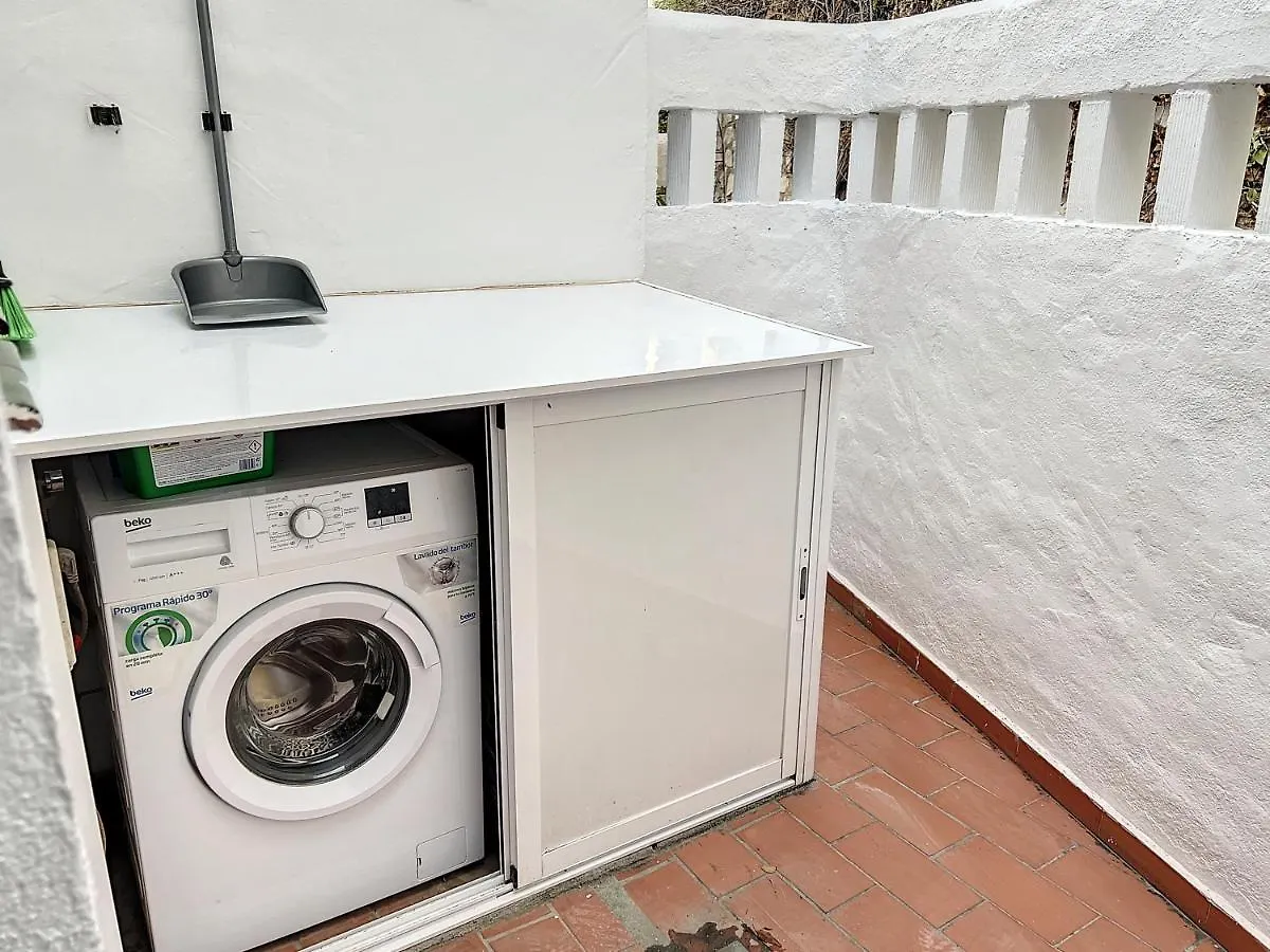 Villa Agradable adosado con piscina la Hidalga Benalmádena 0*,