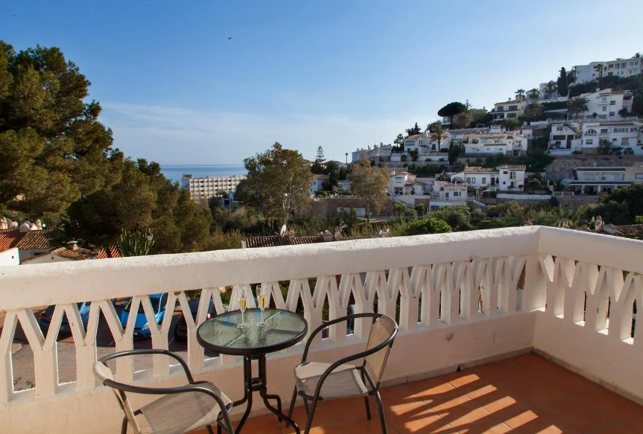 Agradable Adosado Con Piscina La Hidalga Villa Benalmadena Spain