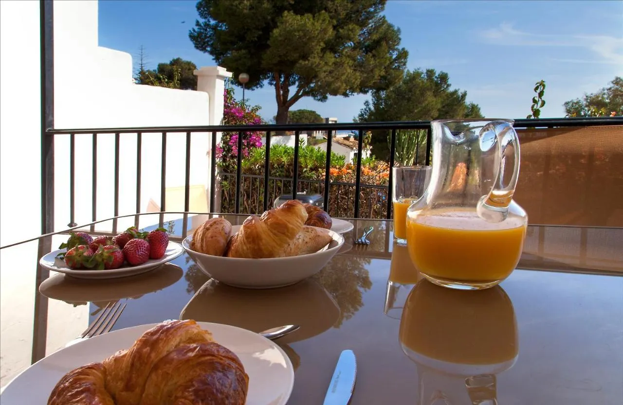 Agradable Adosado Con Piscina La Hidalga Villa Benalmadena