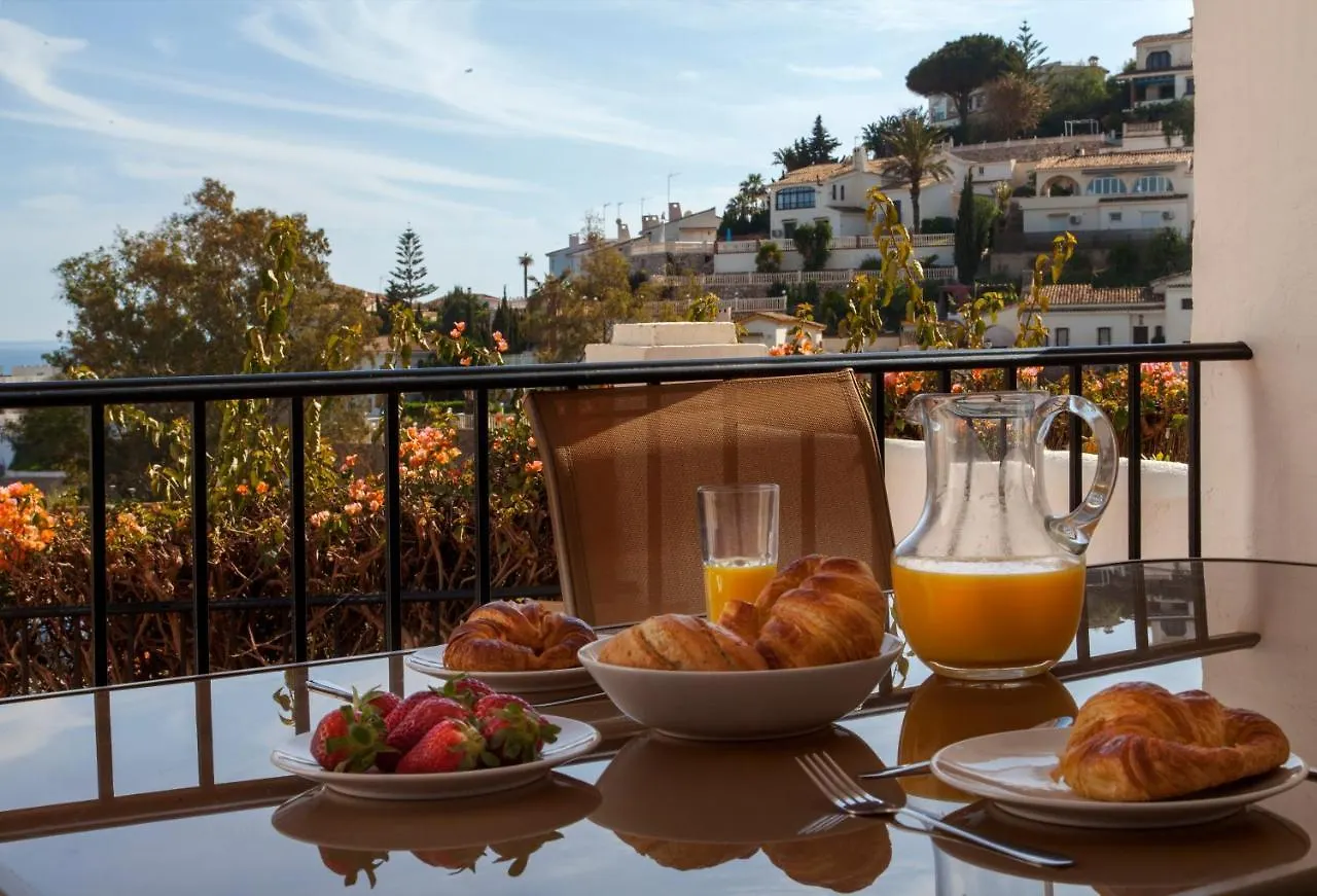 Agradable Adosado Con Piscina La Hidalga Villa Benalmadena Holiday home